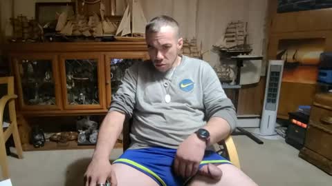 Snapshot of heisherrmann chatting on 04-23-26, 06:47 xxScubaStevexx online show from 04-23-26, 06:47