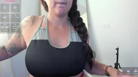 Hela   Independent model online show from 04-13-26, 06:46