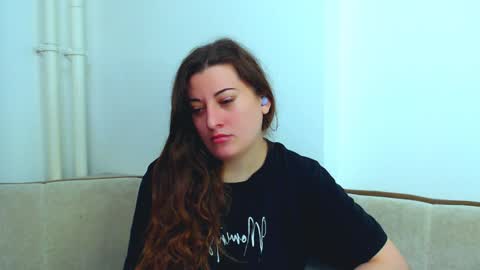 helen_adams_ online show from 01-08-25, 04:34