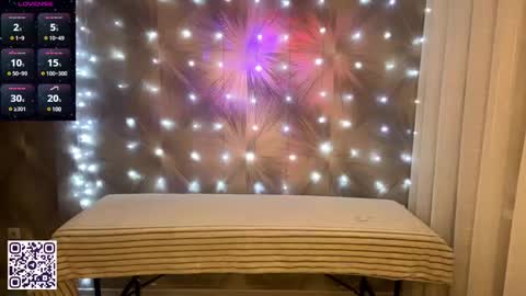 Snapshot of helen_bronce chatting on 12-10-24, 04:17 Alice DollySmile and Avelina online show from 12-10-24, 04:17