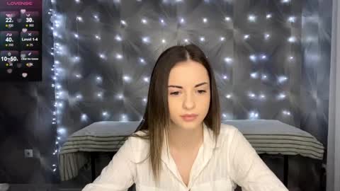 Snapshot of helen_bronce chatting on 01-15-25, 11:10 Alice DollySmile and Avelina online show from 01-15-25, 11:10