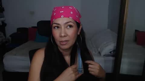 Helen online show from 05-14-26, 07:20