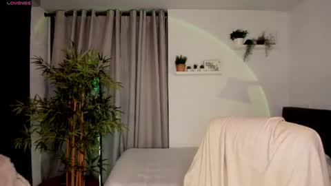 Snapshot of helen_miller chatting on 07-23-26, 11:46 helen_miller online show from 07-23-26, 11:46