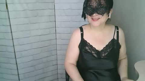 Snapshot of helen_xi chatting on 03-31-26, 05:41 Helen online show from 03-31-26, 05:41