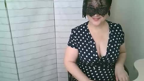 Snapshot of helen_xi chatting on 04-03-26, 04:21 Helen online show from 04-03-26, 04:21