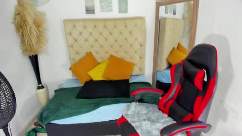 HELENA COPPER online show from 04-03-26, 03:15