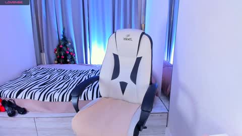 Helena online show from 01-04-25, 01:31