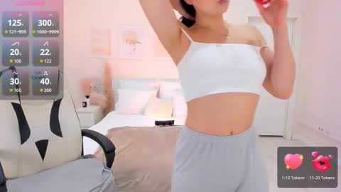 Helena online show from 03-05-26, 02:24