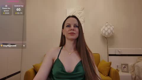 Helen online show from 05-24-26, 03:22