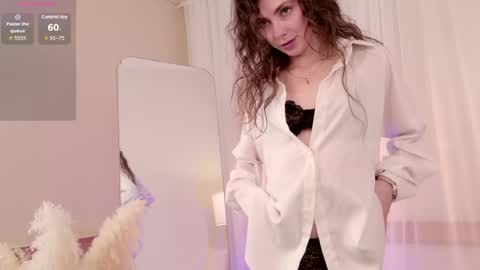 Scarlet online show from 05-21-26, 11:06