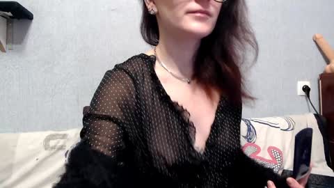 HelenRed online show from 01-20-25, 09:46