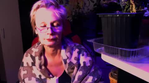 Snapshot of helgahimmele chatting on 05-29-26, 06:39 Helga online show from 05-29-26, 06:39