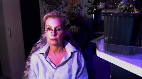 Snapshot of helgahimmele chatting on 06-14-26, 08:11 Helga online show from 06-14-26, 08:11