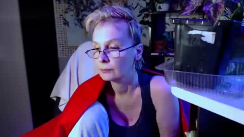 Snapshot of helgahimmele chatting on 06-27-26, 05:51 Helga online show from 06-27-26, 05:51