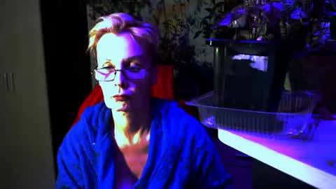Snapshot of helgahimmele chatting on 07-04-26, 07:53 Helga online show from 07-04-26, 07:53