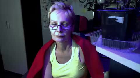 Snapshot of helgahimmele chatting on 07-09-26, 10:03 Helga online show from 07-09-26, 10:03