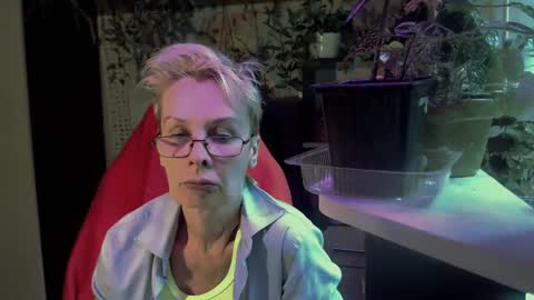 Snapshot of helgahimmele chatting on 07-28-26, 03:32 Helga online show from 07-28-26, 03:32