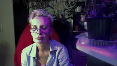 Snapshot of helgahimmele chatting on 07-30-26, 10:31 Helga online show from 07-30-26, 10:31