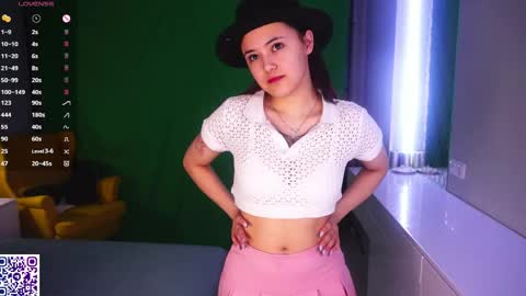 Aurora online show from 04-03-26, 09:57