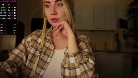 Helga online show from 02-02-25, 01:34