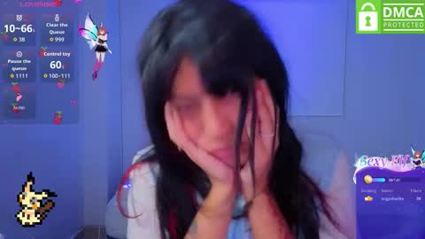 Helia Transfem and Amy online show from 03-12-26, 07:36