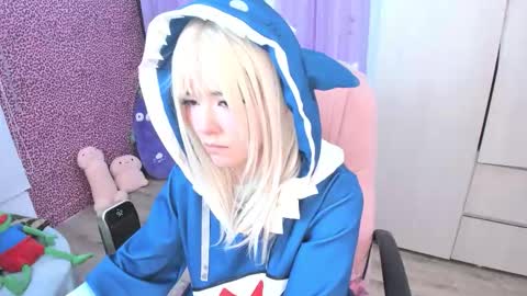 Laura online show from 02-24-26, 04:54