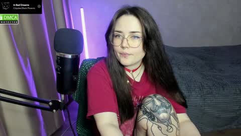 Red online show from 01-09-25, 05:43