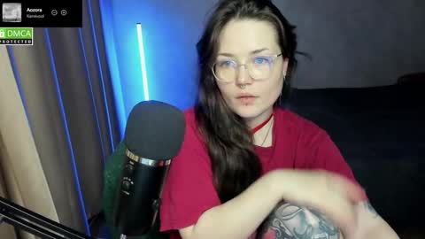 Red online show from 09-24-25, 06:44