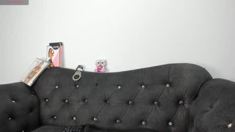 Hellen  online show from 03-05-25, 02:34