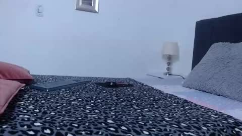 Hellen online show from 01-17-26, 03:11