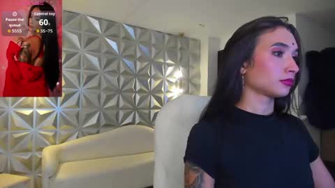 Snapshot of hellen_tease chatting on 06-08-26, 05:02 Hellen online show from 06-08-26, 05:02