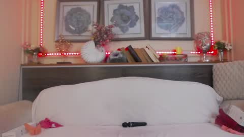    online show from 02-07-25, 10:08