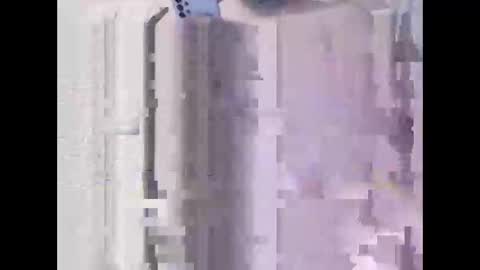 Snapshot of helliotx4 chatting on 12-15-24, 10:37 Elliot online show from 12-15-24, 10:37