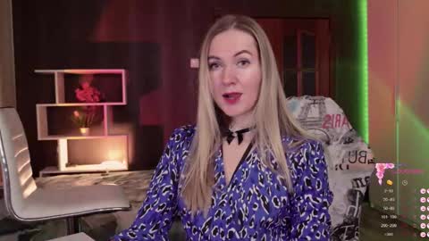 Alisia  Monday to Friday from 10 am to 4 pm GMT 2 online show from 12-04-25, 09:18