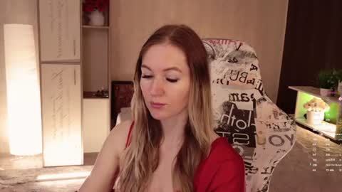Snapshot of hello_lisha chatting on 06-26-26, 08:19 Alisia Monday to Friday from 10 am to 4 pm GMT 2 online show from 06-26-26, 08:19