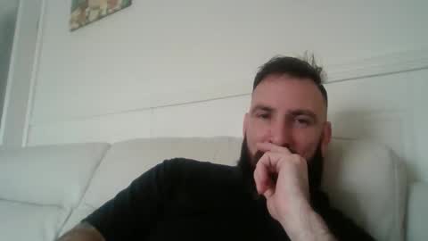 hellobunbunx0 online show from 04-09-26, 12:43