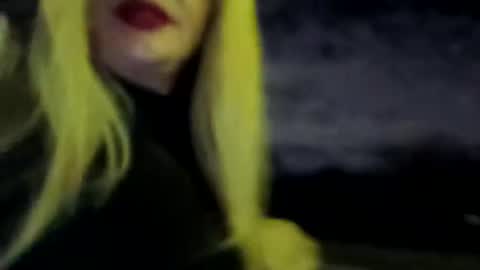 Snapshot of hellohiyou chatting on 03-02-26, 06:47 WhoMe online show from 03-02-26, 06:47