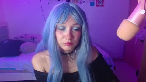 Raven and Momo online show from 02-02-26, 09:13