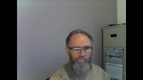 Snapshot of helopilot01 chatting on 02-09-25, 05:54 helopilot01 online show from 02-09-25, 05:54