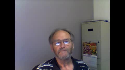 Snapshot of helopilot01 chatting on 09-23-25, 12:46 helopilot01 online show from 09-23-25, 12:46