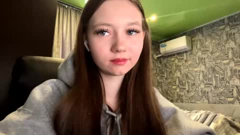 Lucy online show from 04-20-26, 04:04