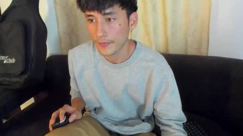 henrik_senn online show from 10-12-25, 12:31