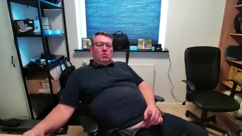 henrikrp1971 online show from 04-16-26, 12:28