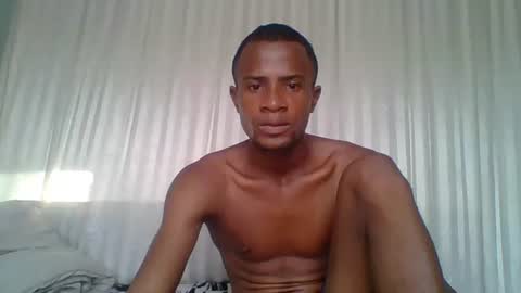 Snapshot of henriotflavien20 chatting on 12-11-24, 02:44 Adrian Honey online show from 12-11-24, 02:44