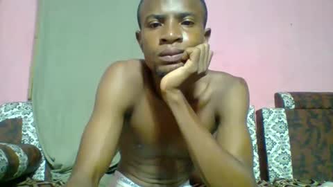 Snapshot of henriotflavien20 chatting on 12-14-24, 10:18 Adrian Honey online show from 12-14-24, 10:18