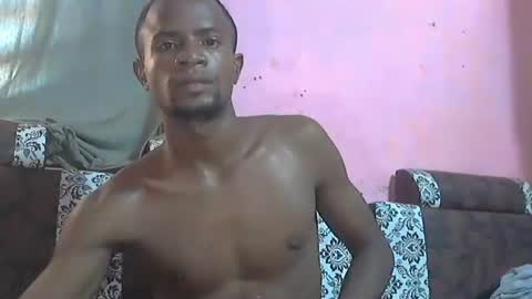 Snapshot of henriotflavien20 chatting on 12-15-24, 01:43 Adrian Honey online show from 12-15-24, 01:43