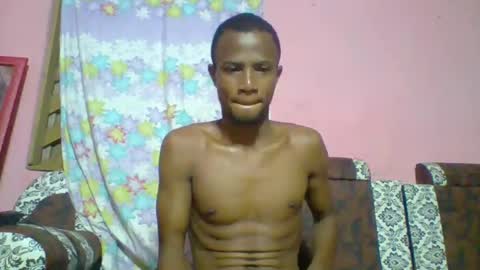 Snapshot of henriotflavien20 chatting on 12-18-24, 03:15 Adrian Honey online show from 12-18-24, 03:15