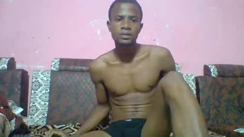 Snapshot of henriotflavien20 chatting on 12-21-24, 04:09 Adrian Honey online show from 12-21-24, 04:09