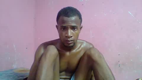 Snapshot of henriotflavien20 chatting on 12-22-24, 07:33 Adrian Honey online show from 12-22-24, 07:33