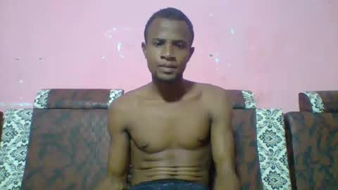 Snapshot of henriotflavien20 chatting on 12-22-24, 08:14 Adrian Honey online show from 12-22-24, 08:14